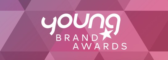 Youngcom - 2 x € 500,-- 4 x € 250,-- 10 x € 100,-- und einmal € 333,- Zudem 20 Karten für die Verleihung der YoungBrandawards 2025  am 30.10.2025 in München
