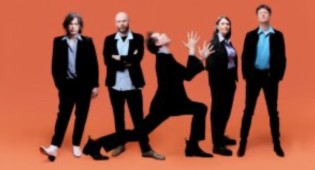 Curt München - Karten für das Konzert von Franz Ferdinand am 31. März mit. (Zenith / München)