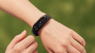 HEK - 1x Fitness Uhr oder einen von 3 Mixern