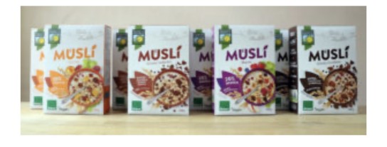 über bio - 3 Pakete mit je 2 Packungen Bio-Müsli der Bohlsener Mühle: Früchte, Schoko Vollmilch, Beeren und Schoko Zartbitter