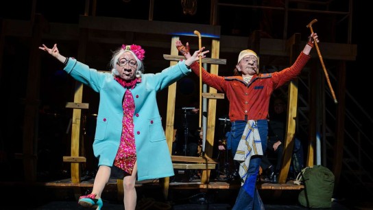 Hallo München - 3x2 Tickets für die Vorstellung von Familie Flöz am 04. Mai 2026 um 19:30 Uhr