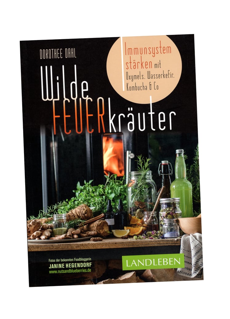 lila-Land - 3 x Buch "Wilde FEUERkräuter" oder3 x Buch "SWEET: Süße Köstlichkeiten