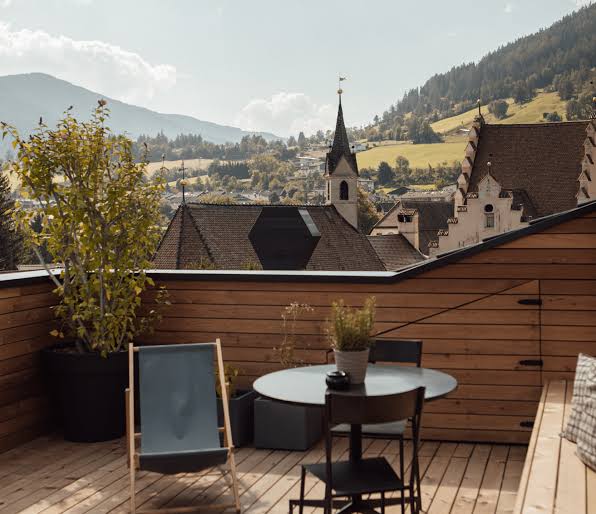 LV digital - 2 x Nächte im Turmblick Zimmer im Haus am Turm in Sterzing (Südtirol) – Gratis Upgrade falls verfügbar + 2 x Langschläfer Frühstück