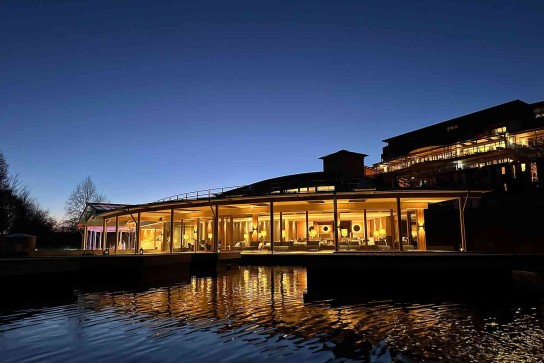 Retter Hotel - Eine Übernachtung für 2 Personen inklusive Bio-Vital-Frühstücksbuffet im Wald-Wiesenzimmer in Österreich