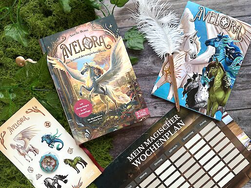 BaumhausBande - 3x1 Avelora-Überraschungsboxen mit dem Buch "Avelora - Das Internat der magischen Pferde" und tollen Extras rund ums Buch
