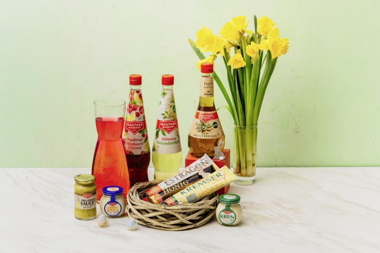 Kochen & Küche Verlag - 3 x 1 Osterkorb von Mautner Markhof inkl. Senf, Kren, Essig, Sirup und einer Glaskaraffe