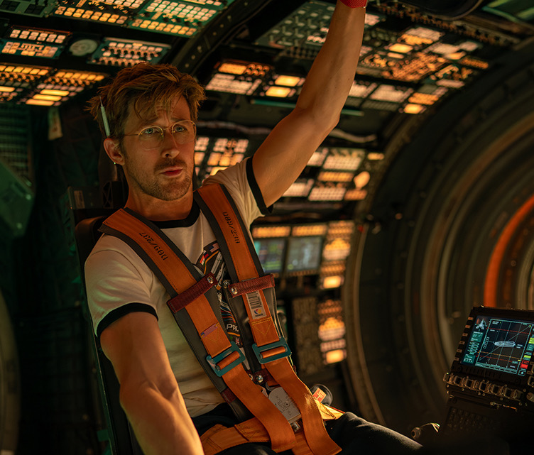 thegap - „ Der Astronaut“ ein Exemplar des Buchs von Andy Weir plus je 2 × 2 Kinogutscheine