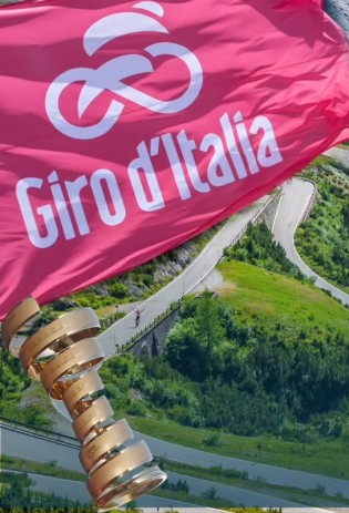 Bobshop - 1. Preis: Ein 5-teiliges Giro d'Italia Maxi-Set „Maglia Rosa“ 2026, 2. & 3. Preis: Jeweils ein 2-teiliges Profi-Set,4. bis 7. Preis: Jeweils ein offizielles Giro d'Italia Kurzarmtrikot „Maglia Rosa“ 2026