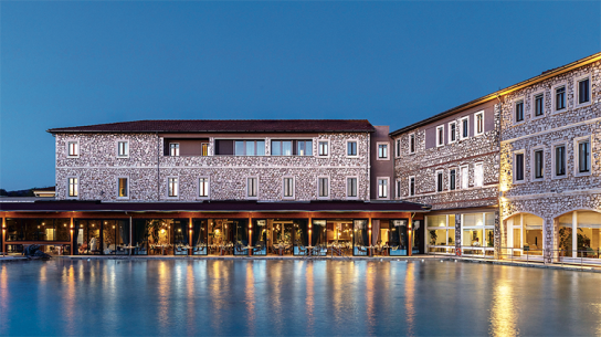Food and Travel - vier Übernachtungen für zwei Personen im Deluxe-Zimmer, inklusive Frühstück und Greenfees im Terme di Saturnia IT