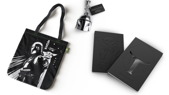 kinowetter - THE MANDALORIAN AND GROGU: Sets aus Taschen, Schlüsselanhänger & Notitzbücher