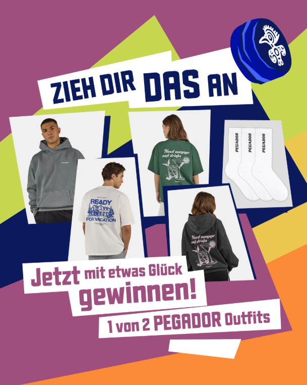 miomio - 1 von 2 stylischen Outfits von @pegadorstreetwear – bestehend aus Hoodie, T-Shirt und Socken in deiner Wunschgröße