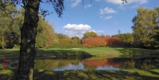 Golf Post - 2 Startplätze bei der Gerald Asamoah Stiftung Golftrophy Charity-Turnier am 4. Juli 2026 im GC Hösel + Abendveranstaltung