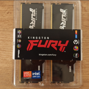 hardwarezoom - Kingston FURY Beast RGB UDIMM 32GB Kit DDR5-6000 Speicherkit