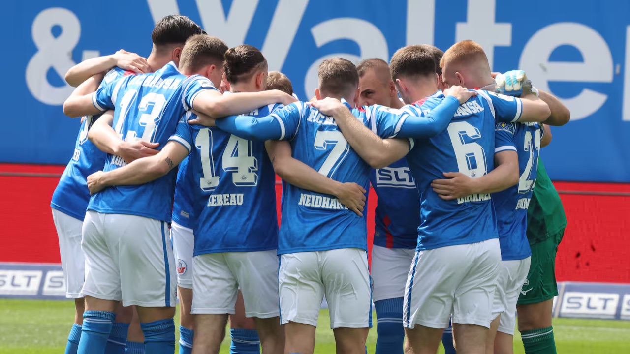 Ostsee Zeitung - einen Fanshop Gutschein des F.C. Hansa Rostock im Wert von 50 €