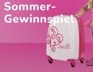 Smyths Toys - Die Puppe Margot Einen Handgepäckkoffer in Kindergröße für all ihre Sommerabenteuer