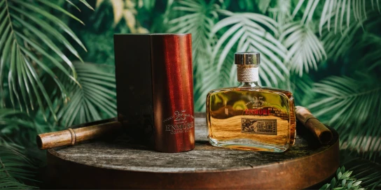 whic - 1 Flasche Luxus Small Batch Rum von Rum Nation - Enmore 1997/2023 – 25 Jahre Small Batch