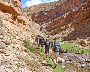 Wikinger Reisen - 5x1 Reiseplatz auf der Marokko-Tour „Genial Panorama-Überquerung des Hohen Atlas“ vom 31.07. bis 07.08.2027