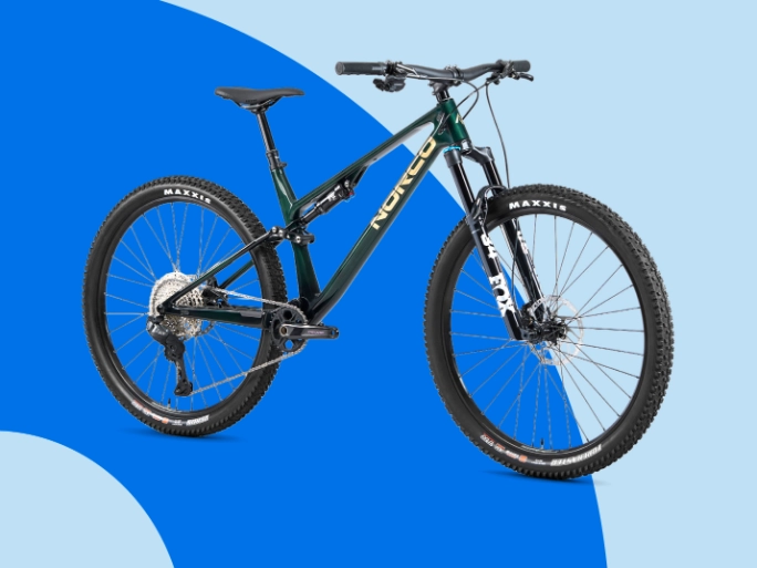 BIKE24 - Hauptpreis: Norco REVOLVER C2 130 - Carbon Mountainbike, Oakley Meta Vanguard, Ein Bundle bestehend aus Uvex surge aero MIPS Fahrradhelm & Uvex pace stage s Fahrrad-Brille
