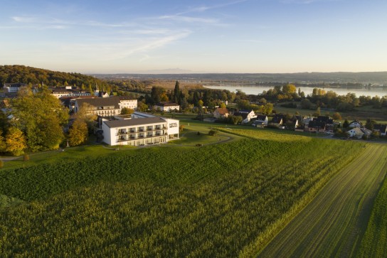 BRF1 - Ein Urlaub für 2 Personen im Hotel Sankt Elisabeth in Allensbach-Hegne am Bodensee. Der Gutschein gilt für 2 Übernachtungen im Doppelzimmer mit Seeblick