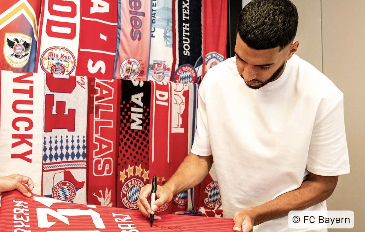FC Bayern - Ein signiertes Trikot von Ismael Saibari