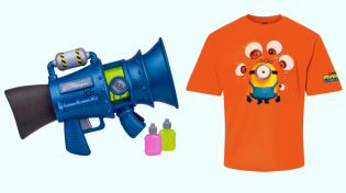 Kinder.de - 2 minionmäßige Fanpakete, jeweils bestehend aus 1x Kids T-Shirt und 1x Furzblaster Pro“ von Moose