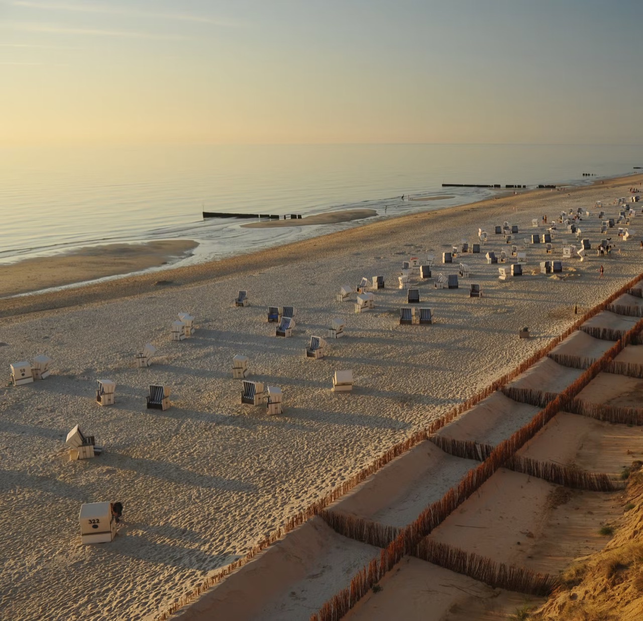 Nordsee Tourismus - Reise an die Nordsee Schleswig-Holstein mit 3 Übernachtungen inkl. Frühstück für bis zu 4 Personen in einer Nordsee-Jugendherberge mit Reisezeitraum nach Wahl