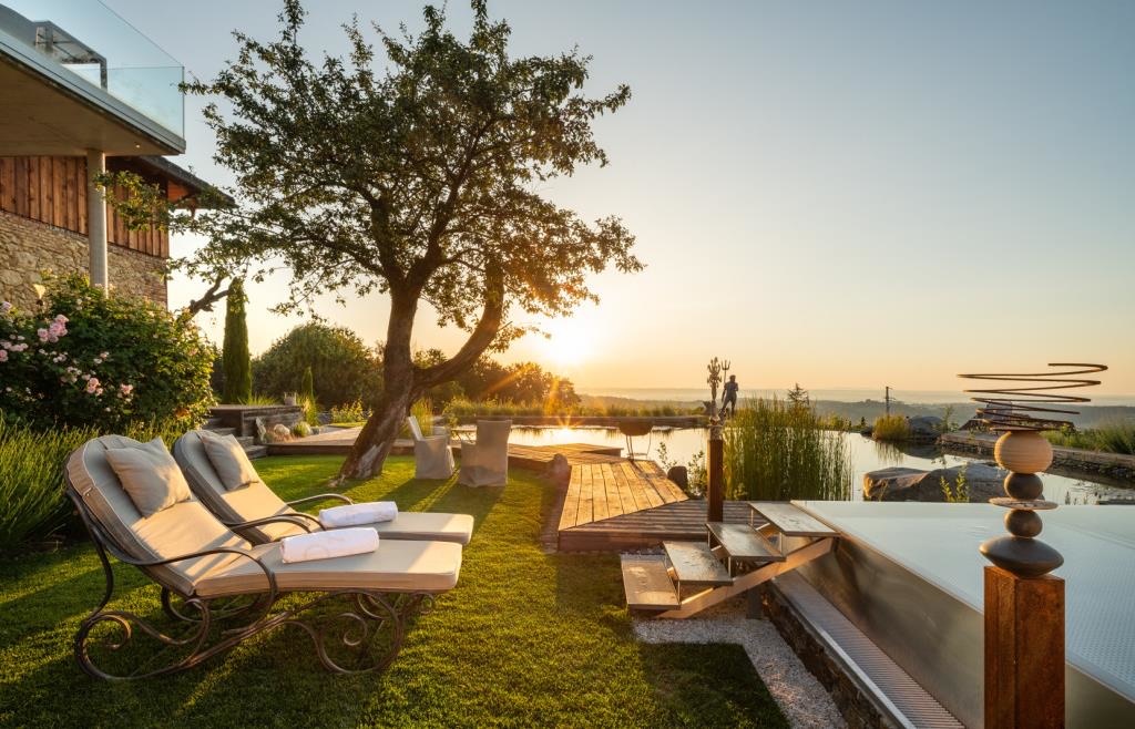 Passauer Neue Presse - 4 Übernachtungen im privaten Chalet im Adults Only Hideaways Hotel Golden Hill in der SüdSteiermark + Inklusivleistungen