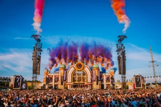 RheinEnergie - 4x2 Full Weekend Visa, mit Übernachtung für Parookaville 2027