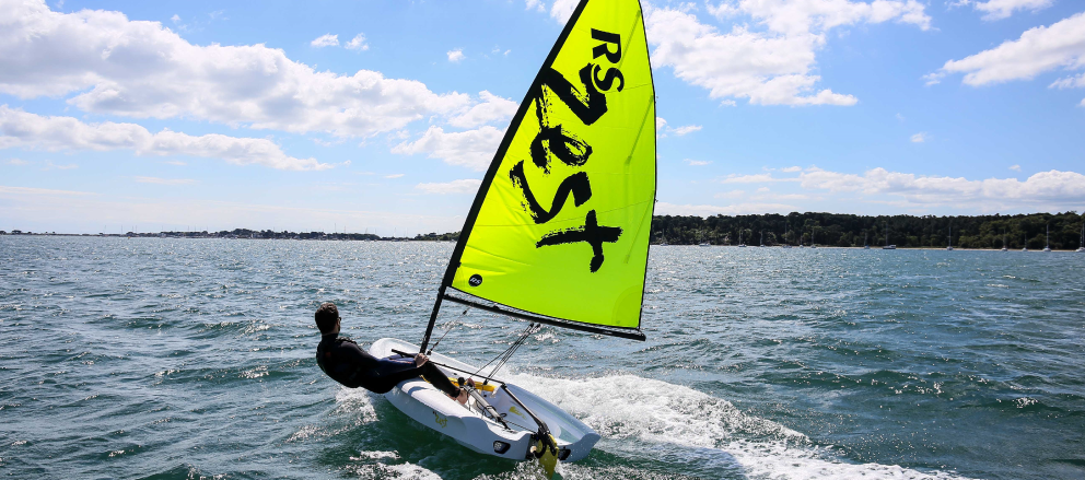 RS Sailing - eine RS Zest (Verkaufspreis: 5.399 €, kleines Segelboot, Jolle)