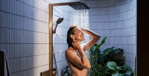 bau-welt.de - 5 hansgrohe Raindance Alive Handbrausen