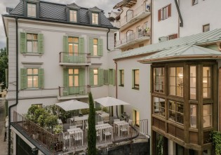 DER FEINSCHMECKER - Ein Aufenthalt für 2 Pers. in einer Suite inkl. Frühstück sowie 2 exklusive Dinner-Erlebnisse im Steinach Townhouse in 39012 Meran - Italien