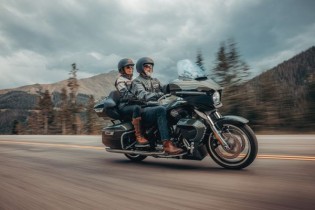 ERGO - 1x Reisepaket für Fahrer und Beifahrer für eine geführte Motorradtour in Europa aus dem Reiseprogramm 2027 des Kooperationspartners TIME OUT Tours GmbH