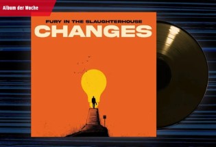 ROCK ANTENNE - Album der Woche: "Changes" der Hannoveraner Rock-Band FURY IN THE SLAUGHTERHOUSE [Account erforderlich]