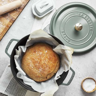 MIXX - 1 von 2 STAUB La Cocotte 28 cm in Eukalyptus