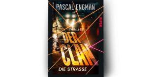 Rosenheimer Schaufenster - Ein Exemplar des Buches „Der Clan“ – Die Straße – der neue Stockholm – Thriller von Pascal Engman