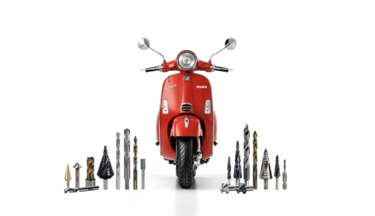 RUKO - 1× Vespa Primavera RED 50, Wert ca. 4.500 €