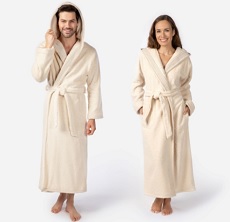 reisen EXCLUSIV: 2 x 1 möve WELLNESS Bademantel in der Farbe »natur« zu gewinnen