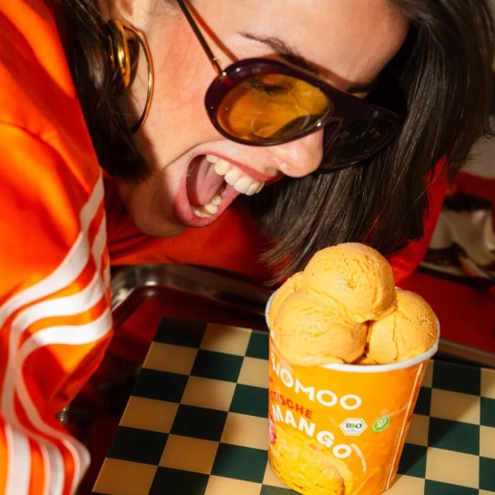 NOMOO Eisbecher oder Stieleis mit 2,00 € Cashback