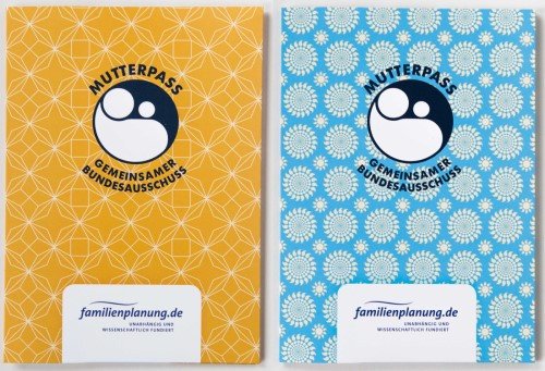 familienplanung.de: gratis Mutterpasshüllen und Postkarten