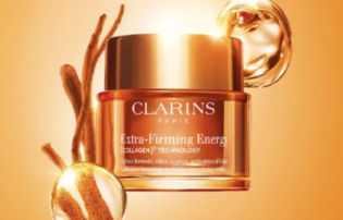 Douglas: 100 Testerinnen für Clarins Tagescreme