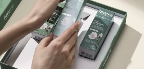Lavera: Skin Longevity Set sucht 50 Testpersonen